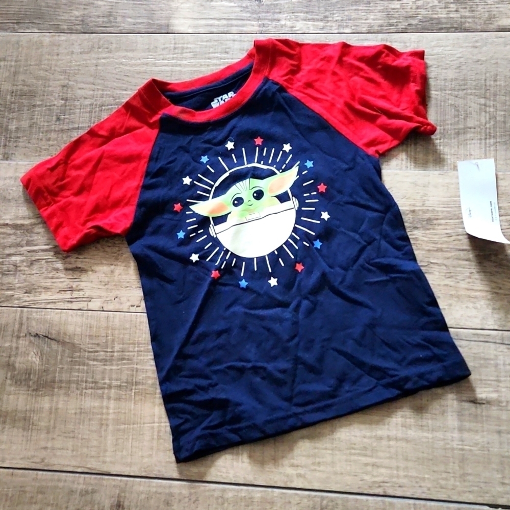 NEW Star Wars Baby Yoda Short Sleeve Tee
